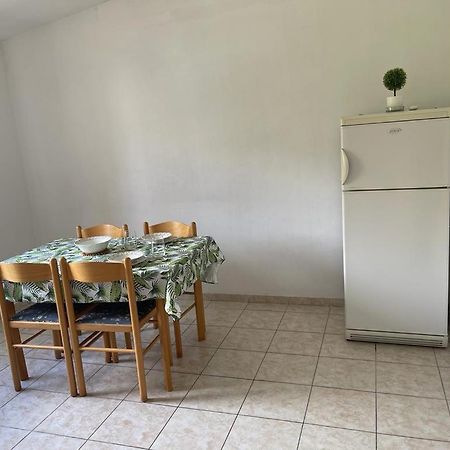 Apartments Puntica メタイナ エクステリア 写真